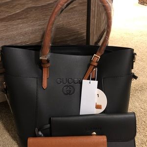 Handbag set with wallet and wristlet.